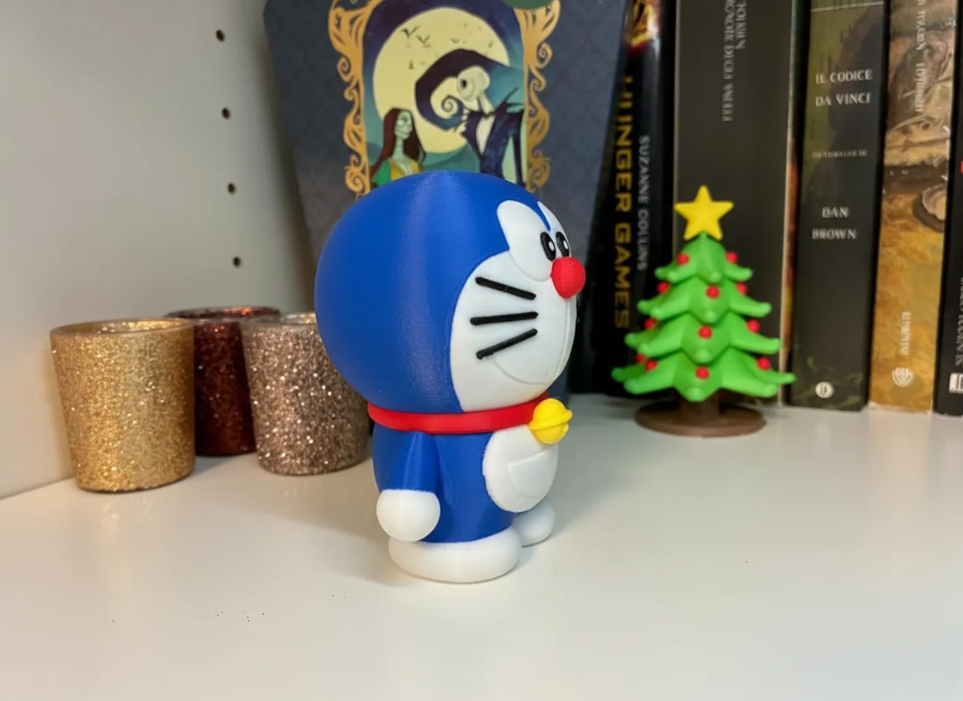 Standing Doraemon